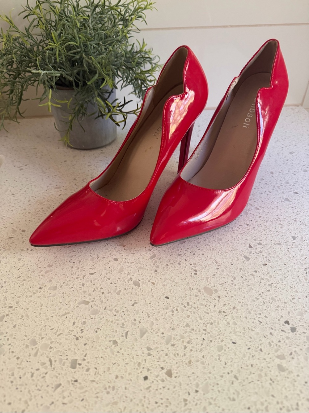 Women's Red Patent Pointed-Toe Stiletto Pumps